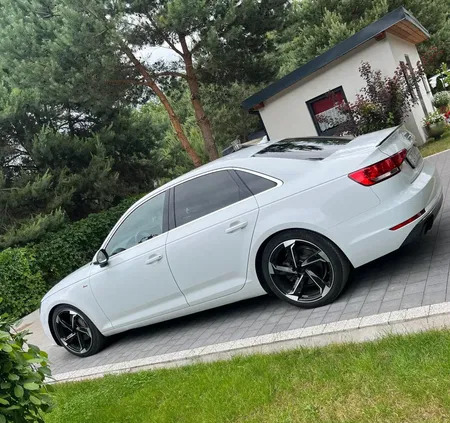 wielkopolskie Audi A4 cena 92000 przebieg: 201000, rok produkcji 2016 z Wolsztyn